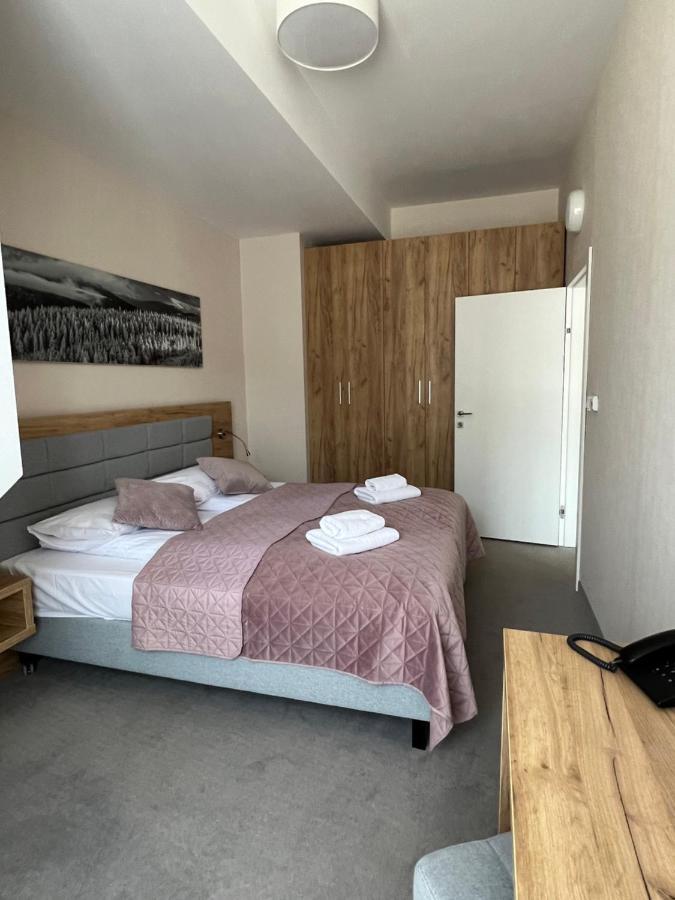 Aparthotel Apartamenty Czarna Gora 414 Сєнна Екстер'єр фото